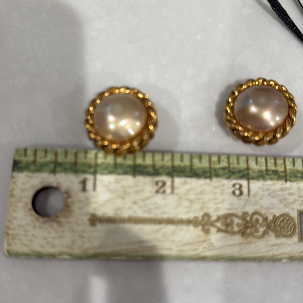 Vintage Pearl Chanel Earrings - Picture 8 of 9